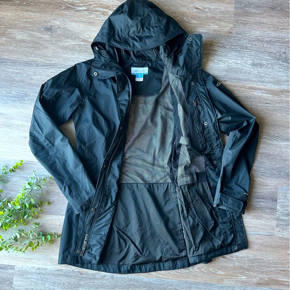 Women’s Columbia Rain Jacket (Splash a Little III) - Picture 2 of 7